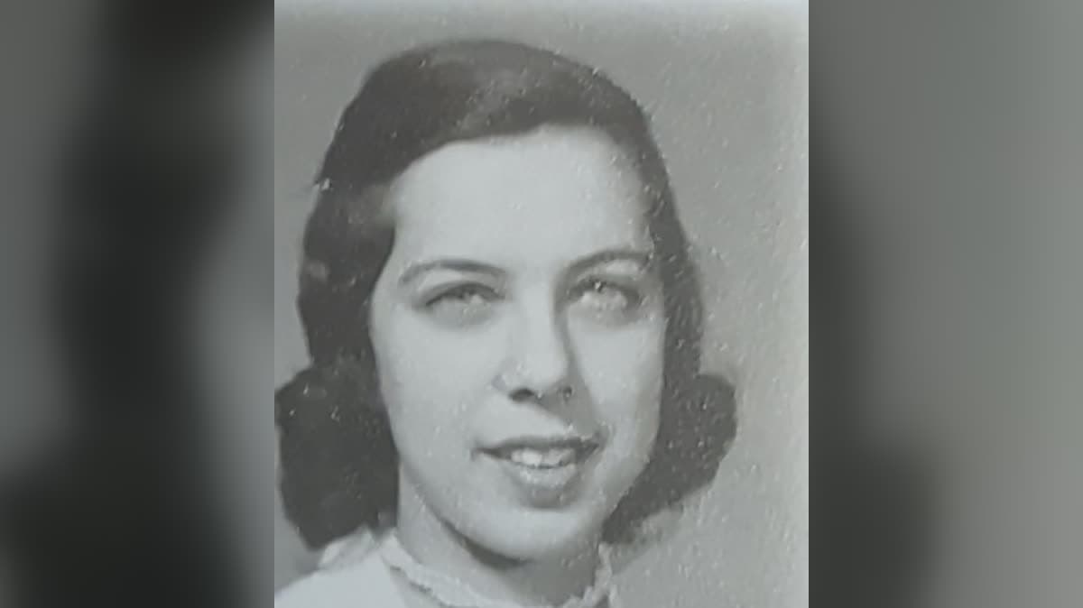 Jan at sixteen — her studio portrait